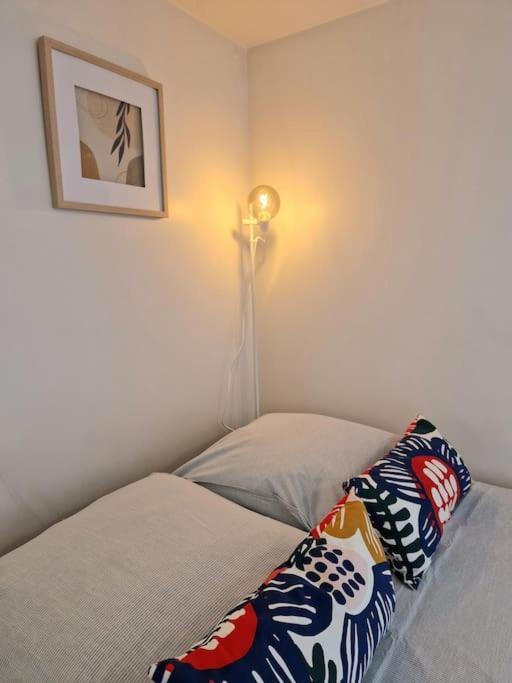 Appartement Le Rainbow - Calme - Proche Gare Centre à Reims Extérieur photo
